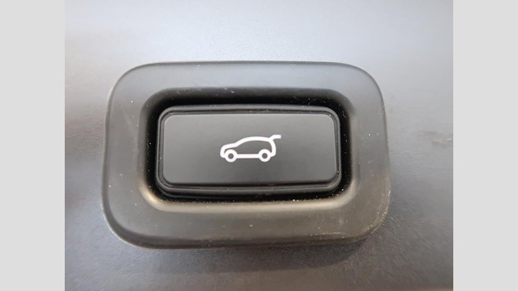 2019 認定中古車 Land Rover Range Rover Evoque フジホワイト D180 R-DYNAMIC S