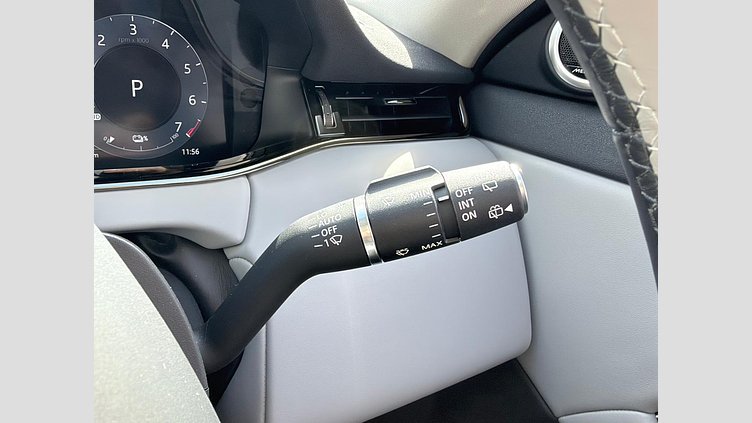 2024 認定中古車 Land Rover Range Rover Evoque アイガーグレイ P300eプラグインハイブリッド（ガソリン） スタンダードホイールベース DYNAMIC HSE