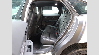 F-Pace 38