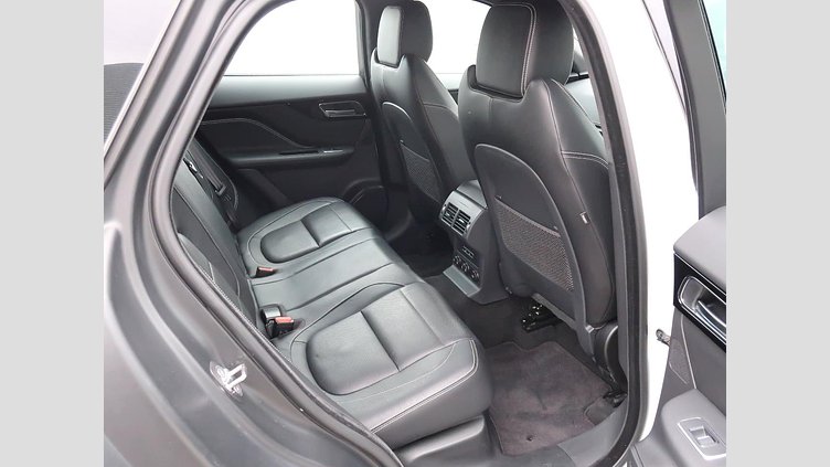 2020 認定中古車 Jaguar F-Pace Fuji White 2.0L I4 Pet Mid DOHC AJ200 R-SPORT