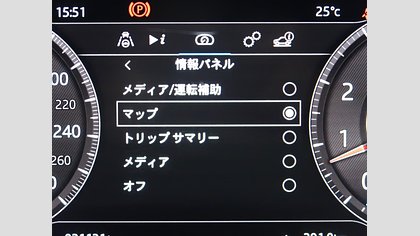 F-Pace 31