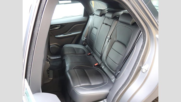 2020 認定中古車 Jaguar F-Pace Fuji White 2.0L I4 Pet Mid DOHC AJ200 R-SPORT