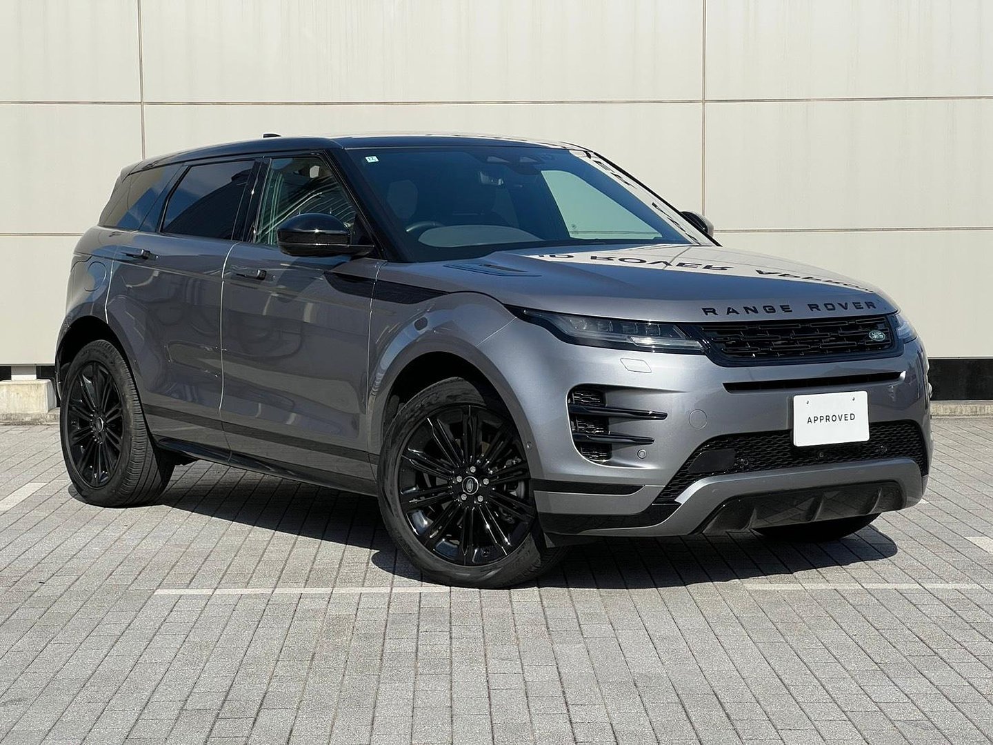 Range Rover Drls 2024 認定中古車 Land Rover Range Rover Evoque アイガーグレイ プラグインハイブリッド(ガソリン ...