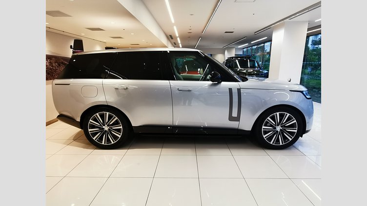 2024 認定中古車 Land Rover Range Rover ハクバシルバー P530 AWD（AT） スタンダードホイールベース HSE
