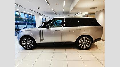 Range Rover 5