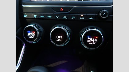 E-Pace 3