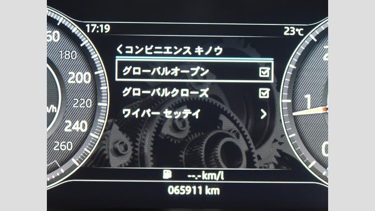 2019 認定中古車 Jaguar E-Pace サントリーニブラック D180 オートマチック全輪駆動 S