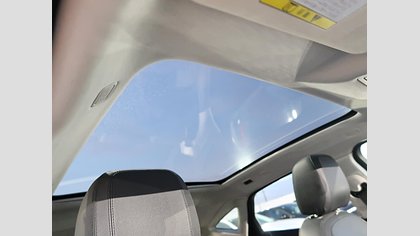 E-Pace 40