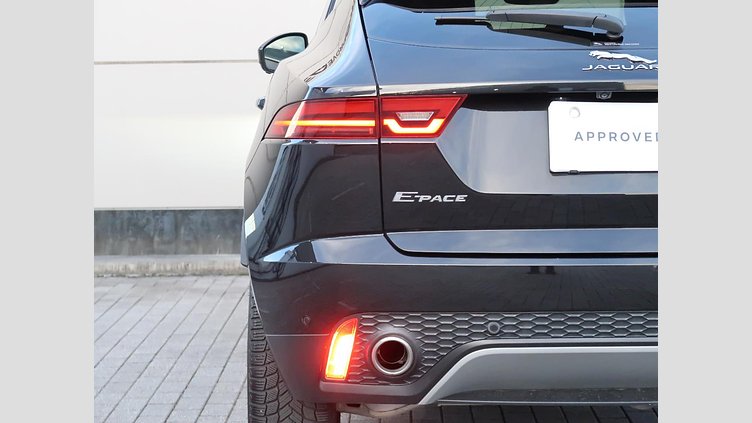 2019 認定中古車 Jaguar E-Pace サントリーニブラック D180 オートマチック全輪駆動 S
