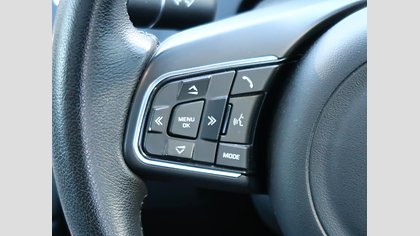 E-Pace 42