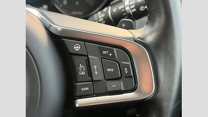 E-Pace 15