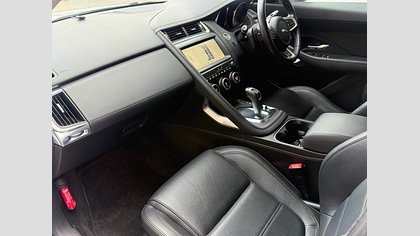 E-Pace 54