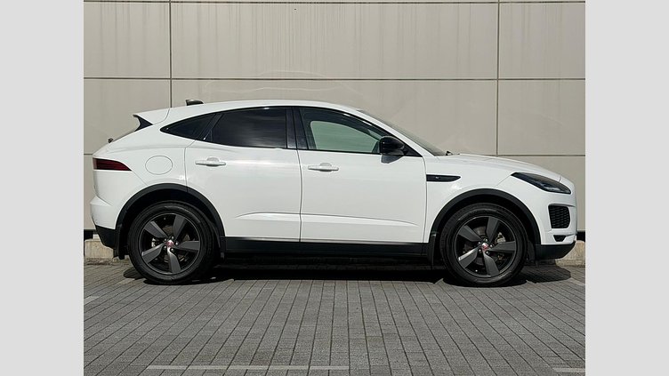 2019 認定中古車 Jaguar E-Pace Fuji White 2.0 litre i4D Diesel センサリー・パフォーマンス・エディション