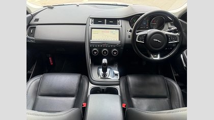 E-Pace 71