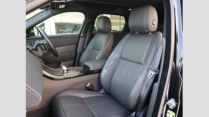 Range Rover Velar 10