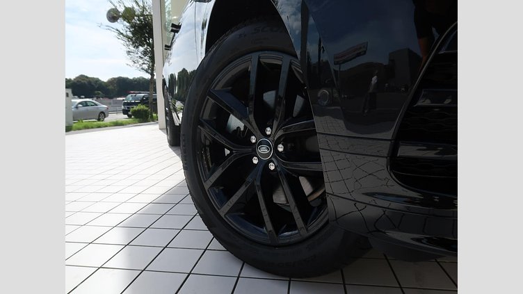 2024 認定中古車 Land Rover Range Rover Velar サントリーニブラック D200マイルドハイブリッド（ディーゼル） スタンダードホイールベース Dynamic SE