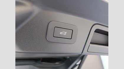 Range Rover Velar 28