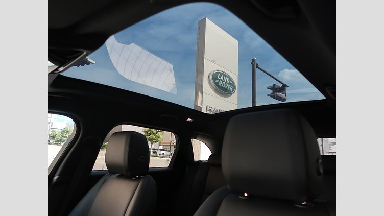 2024 認定中古車 Land Rover Range Rover Velar サントリーニブラック D200マイルドハイブリッド（ディーゼル） スタンダードホイールベース Dynamic SE