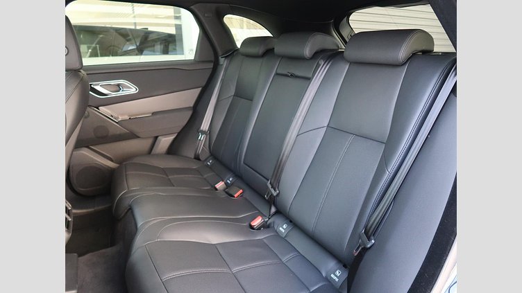 2024 認定中古車 Land Rover Range Rover Velar サントリーニブラック D200マイルドハイブリッド（ディーゼル） スタンダードホイールベース Dynamic SE