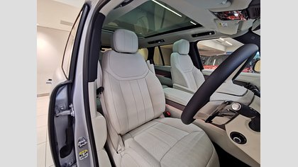 Range Rover 17