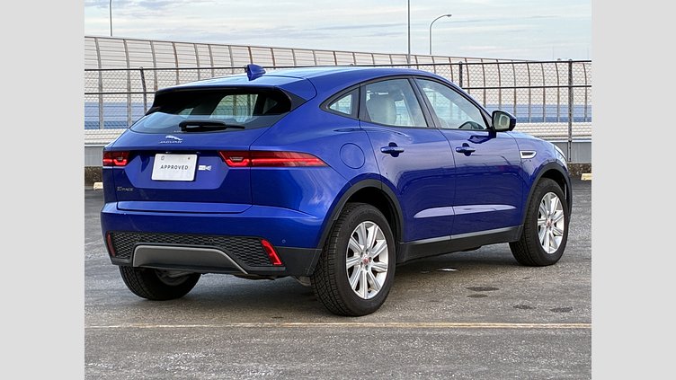 2019 認定中古車 Jaguar E-Pace シージアムブルー D180 オートマチック全輪駆動 S