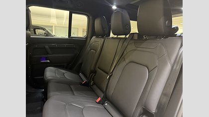 Defender 130 13