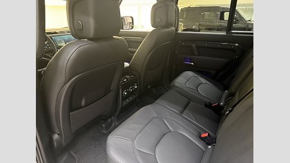 Defender 130 17