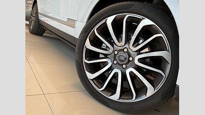 Range Rover 8