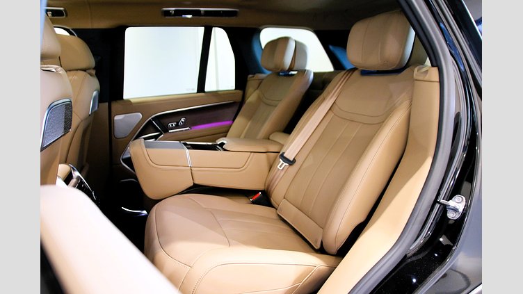 2026 認定中古車 Land Rover Range Rover サントリーニブラック D350 AWD MHEV（AT） スタンダードホイールベース Autobiography