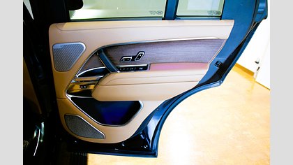 Range Rover 42