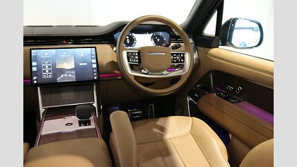 Range Rover 32