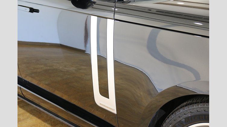 2026 認定中古車 Land Rover Range Rover サントリーニブラック D350 AWD MHEV（AT） スタンダードホイールベース Autobiography