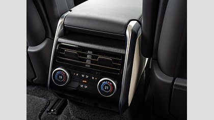 Range Rover 14