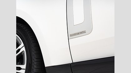 Range Rover 52