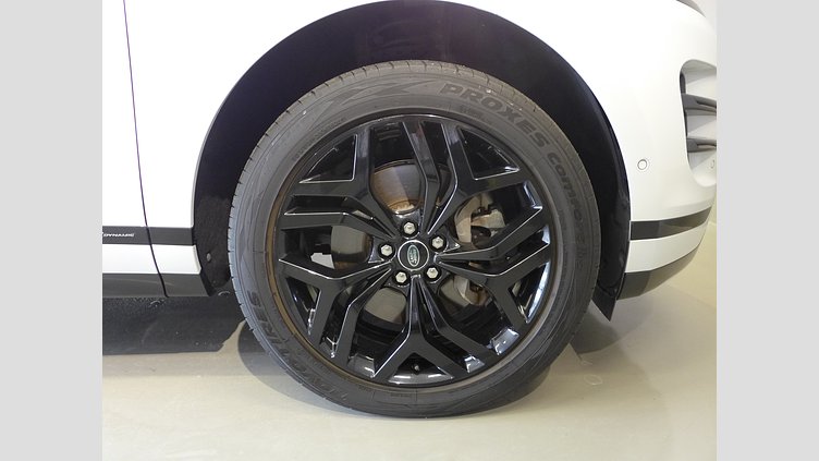 2020 認定中古車 Land Rover Range Rover Evoque ユーロンホワイト D180 R-DYNAMIC S