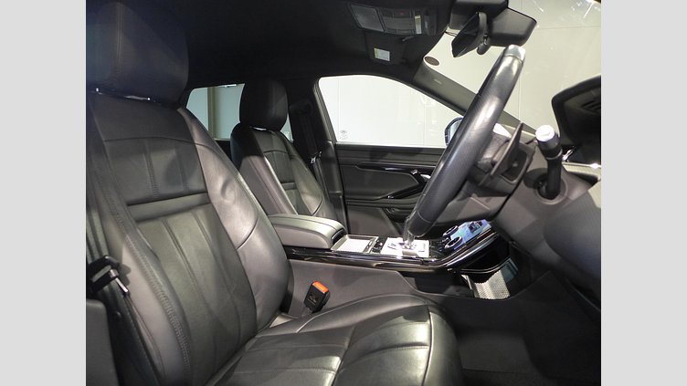 2020 認定中古車 Land Rover Range Rover Evoque ユーロンホワイト D180 R-DYNAMIC S