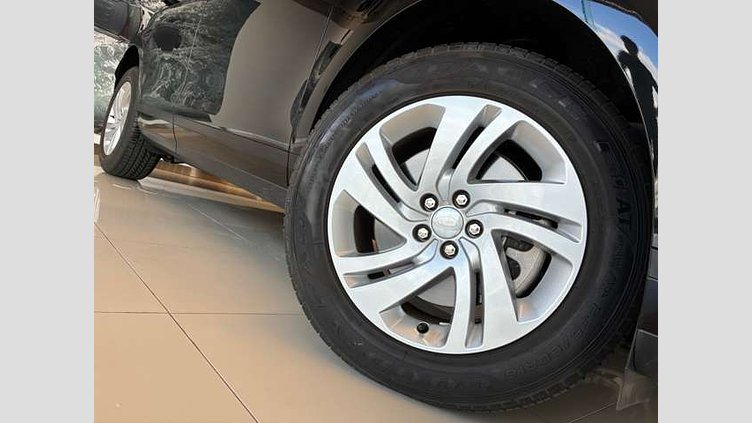 2022 認定中古車 Land Rover Range Rover Evoque Santorini Black 2.0 litre i4P 2.0L P200 4WD