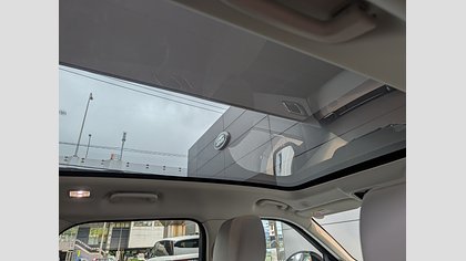Range Rover Velar 8
