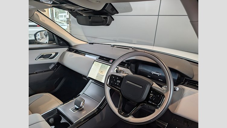 2024 認定中古車 Land Rover Range Rover Velar フジホワイト D200マイルドハイブリッド（ディーゼル） スタンダードホイールベース Dynamic SE