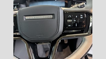 Range Rover Velar 19