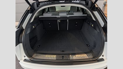 Range Rover Velar 24
