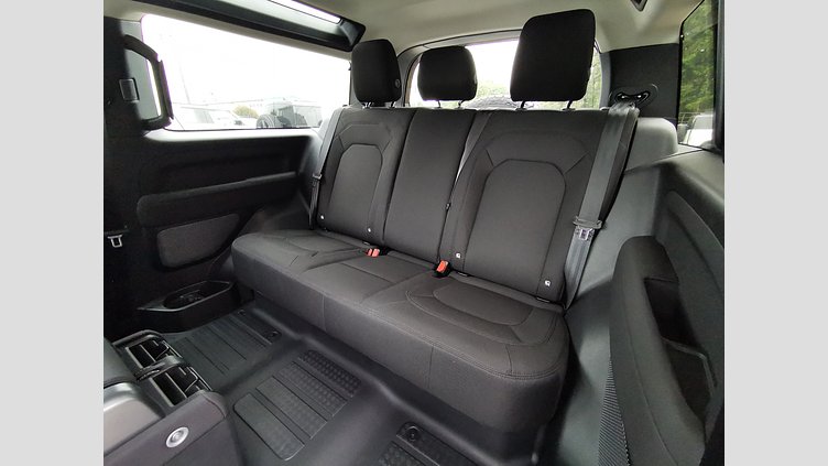 2022 認定中古車 Land Rover Defender 90 ゴンドワナストーン P300 AWD（AT） ベース