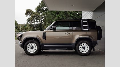 Defender 90 5