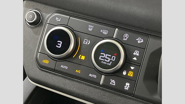 2022 認定中古車 Land Rover Defender 110 サントリーニブラック D300 AWD（AT） S