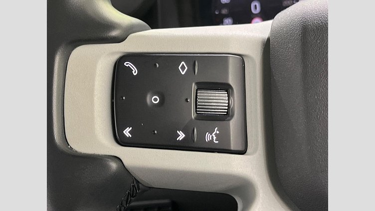 2022 認定中古車 Land Rover Defender 110 サントリーニブラック D300 AWD（AT） S