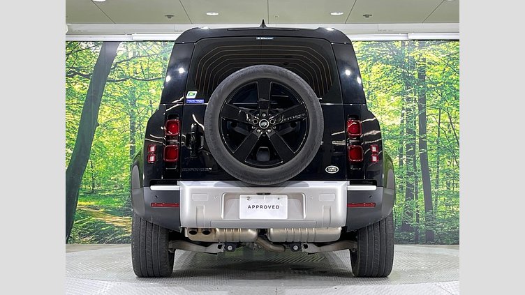 2022 認定中古車 Land Rover Defender 110 サントリーニブラック D300 AWD（AT） S