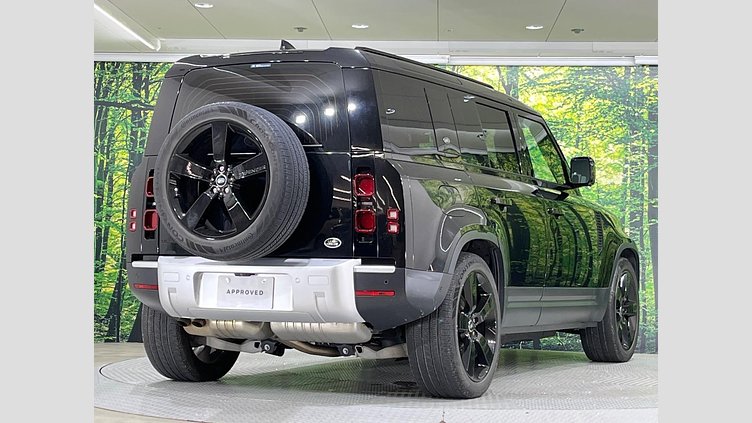 2022 認定中古車 Land Rover Defender 110 サントリーニブラック D300 AWD（AT） S