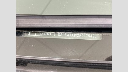 Defender 110 42