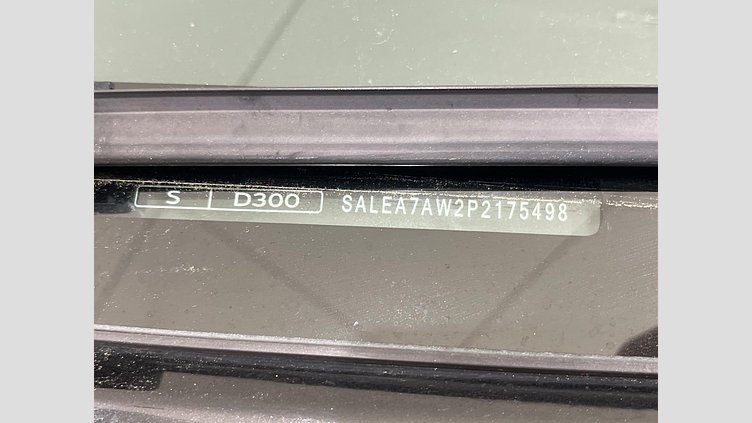 2022 認定中古車 Land Rover Defender 110 サントリーニブラック D300 AWD（AT） S