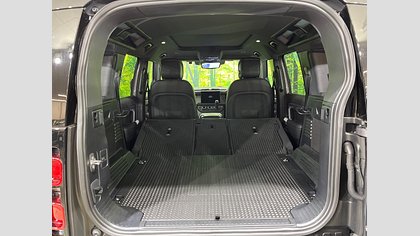 Defender 110 12